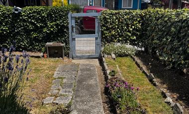 Se vende casa con terreno en alerce sur