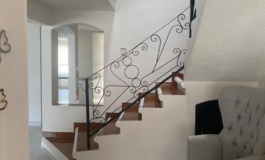 EXCELENTE CASA EN RENTA EN METEPEC
