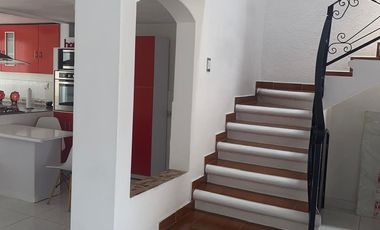 EXCELENTE CASA EN RENTA EN METEPEC