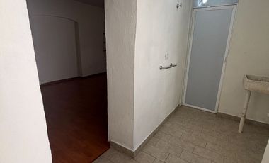 Renta habitación con baño, Col, Centro Histórico. Cerca de San Francisco