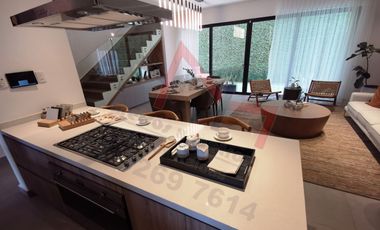 Cumbres , casa en venta tres niveles, terraza
