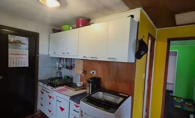 Se vende Casa con amplio terreno excelente ubicación