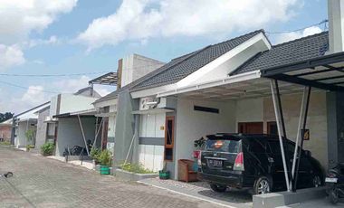 Rumah Cantik Murah Di Cluster Bersih Rapi Full Furnish Tinggal Bawa Koper Gentan Area