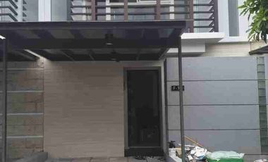 Disewakan Rumah Graha Natura Surabaya Barat Semi Furnished dekat Gwalk Citraland
