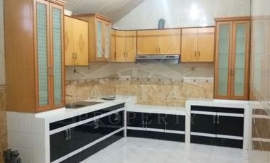 Sewa Rumah Keluarga, Akses Mudah ke Sekolah & Pusat Bisnis