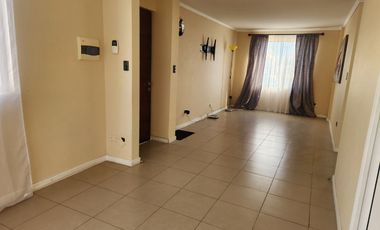 Se arrienda hermosa casa en El Polo, Machali