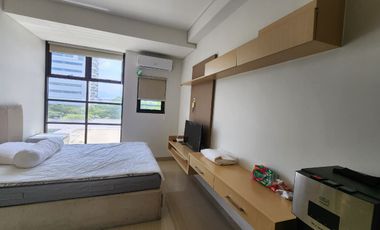 APARTEMEN FULL FURNISHED DISEWAKAN DEKAT THE PARK MALL SOLO BARU