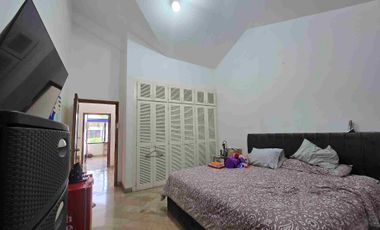 vendo casa en ubicación cerrada el manantial, los ceibos frente a Mac Donald