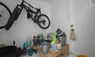 vendo casa en ubicación cerrada el manantial, los ceibos frente a Mac Donald
