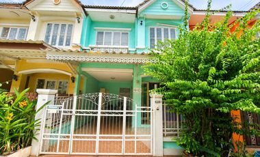 Comfortable Living in Phraya Suren 40 — Easy Access, Close to Shopping Malls & MRT