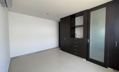 Casa en renta. Privada Domus. Fracc. Bonanza, Tabasco 2000. Villahermosa.