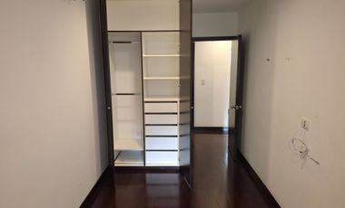 VENTA DPTO 145 M2 EN CIRC.GOLF LOS INCAS: 3 HABIT, 2.5 BAÑ, 2 ESTAC PARALLOS, $ 400,000
