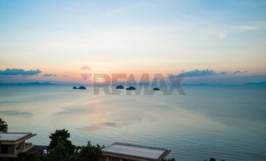 Award Worthy 4 Bedroom Luxury Sea View Villa in Taling Ngam, Koh Samui