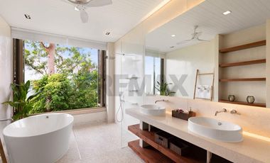 Award Worthy 4 Bedroom Luxury Sea View Villa in Taling Ngam, Koh Samui
