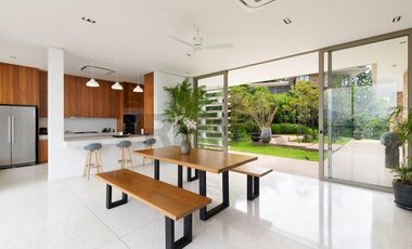 Award Worthy 4 Bedroom Luxury Sea View Villa in Taling Ngam, Koh Samui