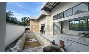 Brand new Pool Villa for sale in Mae Nam, Koh Samui