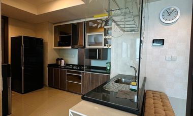 Disewakan Apartemen Kemang Village Residence Tipe 2+1 Kamar Tidur Full Furnished