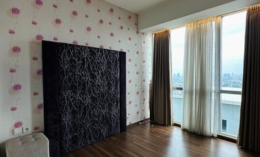 Disewakan Apartemen Kemang Village Residence Tipe 2+1 Kamar Tidur Full Furnished