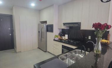Departamento Semi Amoblado en Venta en San Bernardo III Samborondón | 2 Habitaciones Frente al Área Social