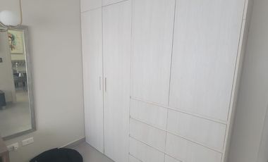 Departamento Semi Amoblado en Venta en San Bernardo III Samborondón | 2 Habitaciones Frente al Área Social