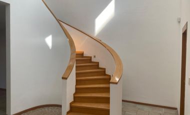 Venta de casa en Zavaleta