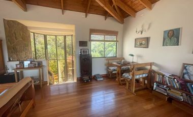 Parcela con Casa de Campo en Laguna Acúleo - Parque Antillana