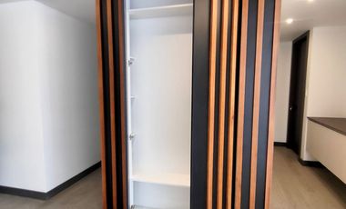 Se vende departamento vip en Amable Maria Loja Ecuador