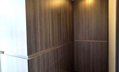 Se vende departamento vip en Amable Maria Loja Ecuador