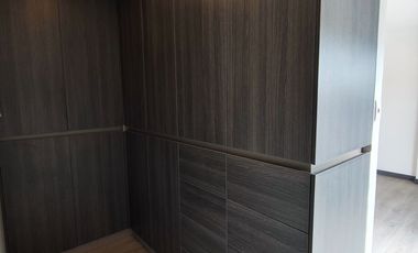 Se vende departamento vip en Amable Maria Loja Ecuador