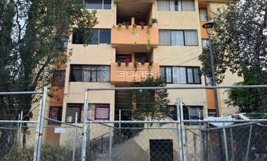Departamento remodelado en VENTA sobre Av. Patria en El Sauz