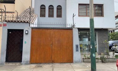 CASA EN ALQUILER EN SEGUNDO PISO GARDENIAS SURCO