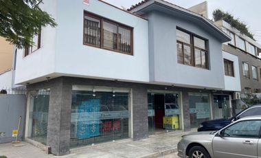 CASA EN ALQUILER EN SEGUNDO PISO GARDENIAS SURCO