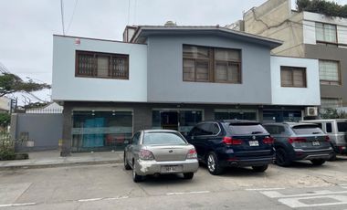 CASA EN ALQUILER EN SEGUNDO PISO GARDENIAS SURCO