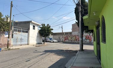 Hermosa casa amplia, cerca del tren suburbano, del centro de cuautitlan,moderna, muy iluminada,tres Recámaras.jardín propio.
