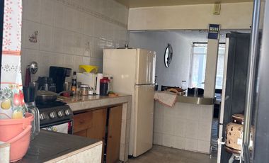 Hermosa casa amplia, cerca del tren suburbano, del centro de cuautitlan,moderna, muy iluminada,tres Recámaras.jardín propio.