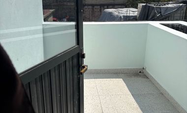 Hermosa casa amplia, cerca del tren suburbano, del centro de cuautitlan,moderna, muy iluminada,tres Recámaras.jardín propio.
