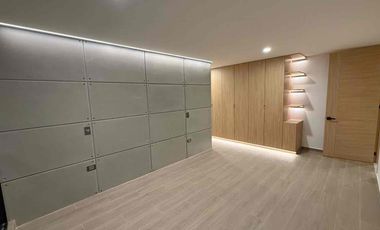 Amplia Casa en Venta, en parque Berna lomas II, 4 Recámaras