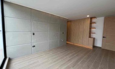 Amplia Casa en Venta, en parque Berna lomas II, 4 Recámaras