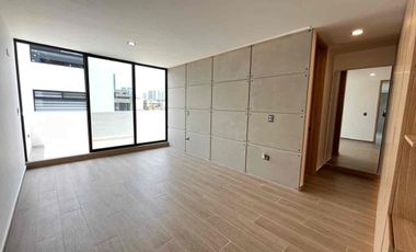 Amplia Casa en Venta, en parque Berna lomas II, 4 Recámaras
