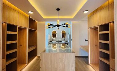 Amplia Casa en Venta, en parque Berna lomas II, 4 Recámaras