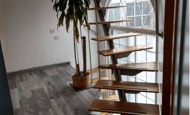 SE VENDE CASA CON EXCELENTE UBICACIÓN EN TLALNEPANTLA