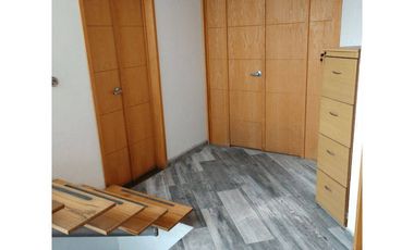 SE VENDE CASA CON EXCELENTE UBICACIÓN EN TLALNEPANTLA