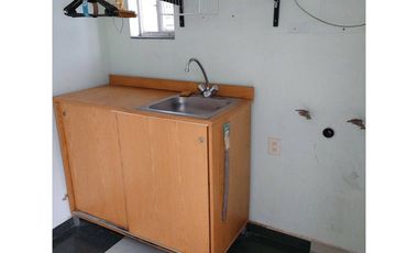 SE VENDE CASA CON EXCELENTE UBICACIÓN EN TLALNEPANTLA