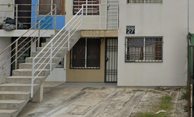 ✨ CASA DÚPLEX EN VENTA EN FRACC. PUESTA DEL SOL – TLAJOMULCO