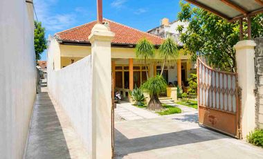 Dijual Cepat Rumah 1 Lantai, Luas, Strategis, Pinggir jalan raya,  SHM, di Kalimulya, Pondok Rajeg - Depok