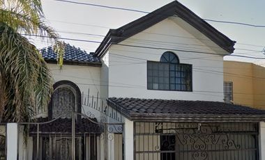 Casa en venta en Lerdo, Durango, Villa Jardín.