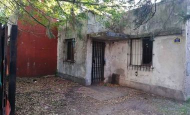 CASA AMERICANA A REFACCIONAR -
