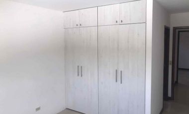 alquilo casa de 5 dormitorios en ciudad celeste