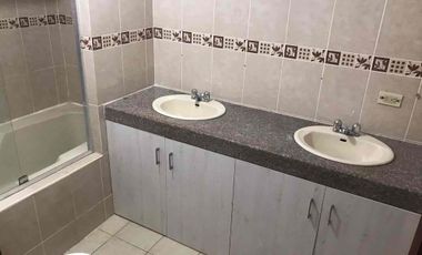 alquilo casa de 5 dormitorios en ciudad celeste