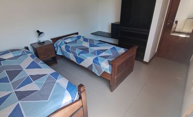 CHALET MODERNO BARRIO ALFAR